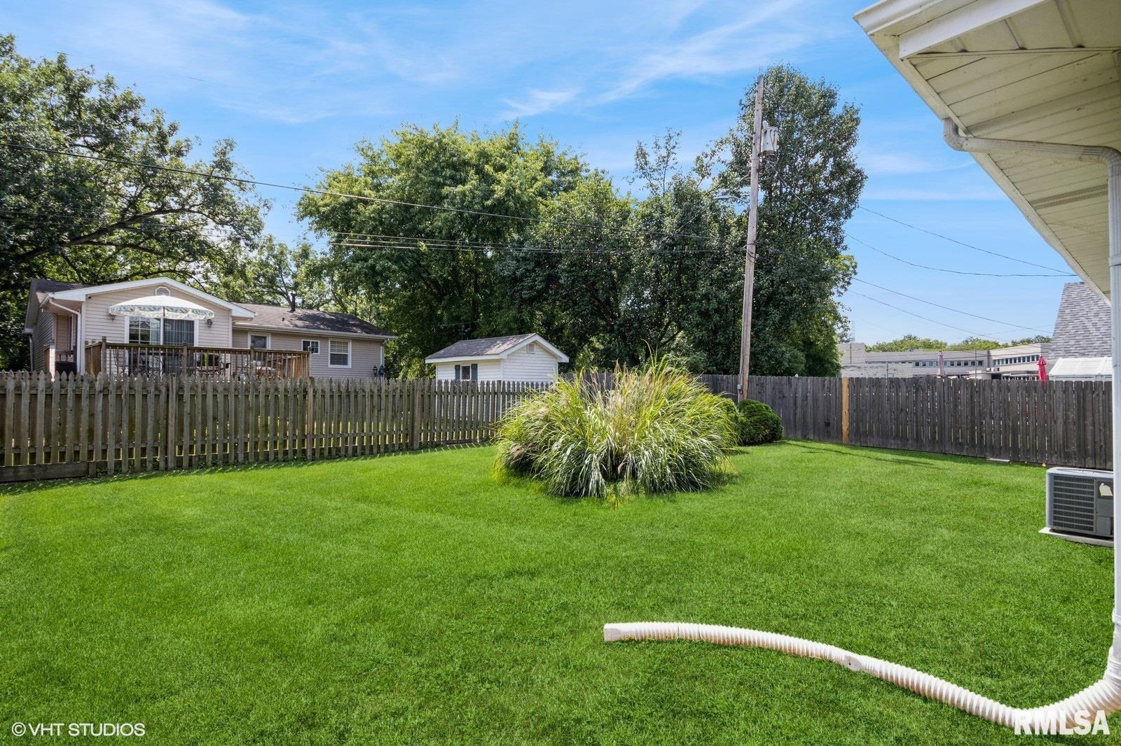 17 Lake Grove Club Decatur, IL 62521 - Photo 15 of 15