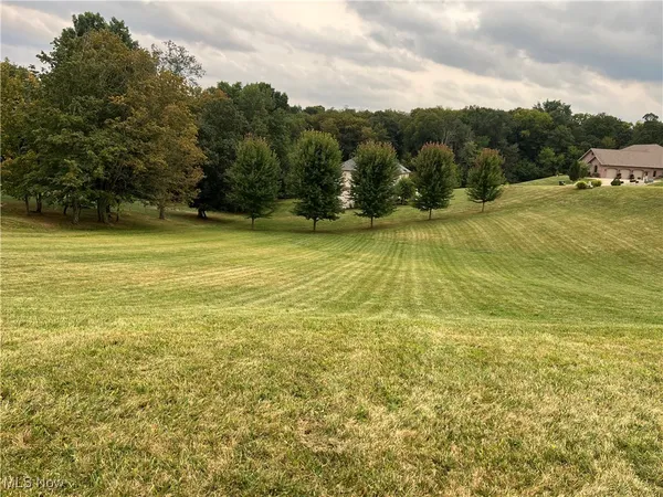 $79,000 | 67525 Evensong Road, St. Clairsville, OH 43950