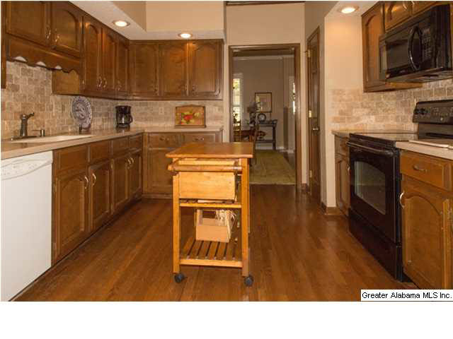 3700 Richelieu Drive Birmingham, AL 35216 - Photo 15 of 30