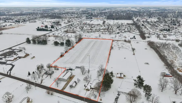 $650,000 | 5861 North 75th Street West, Whiteland, IN 46184