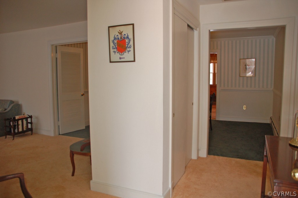 6319 Colebrook Road Richmond, VA 23227 - Photo 3 of 24 Gallery Image 3