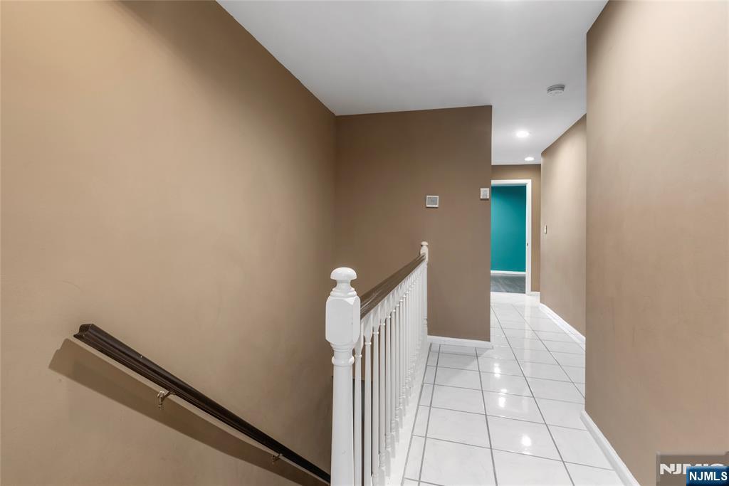 300 Gorge Road, Unit 2 Cliffside Park, NJ 07010 - Photo 20 of 43