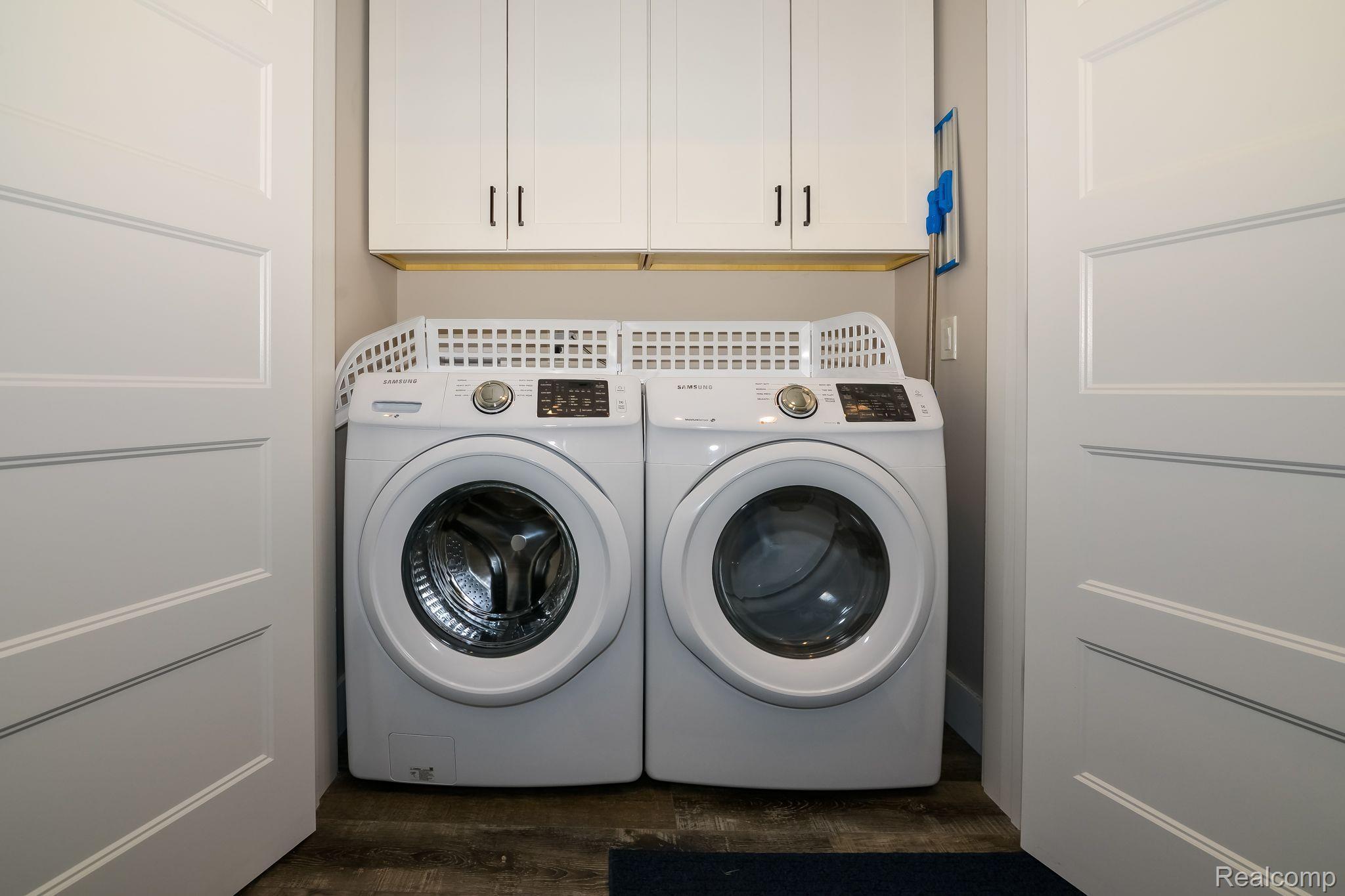 15204 Bishop Road Byron, MI 48418 - Photo 25 of 38 Laundry closet with storage