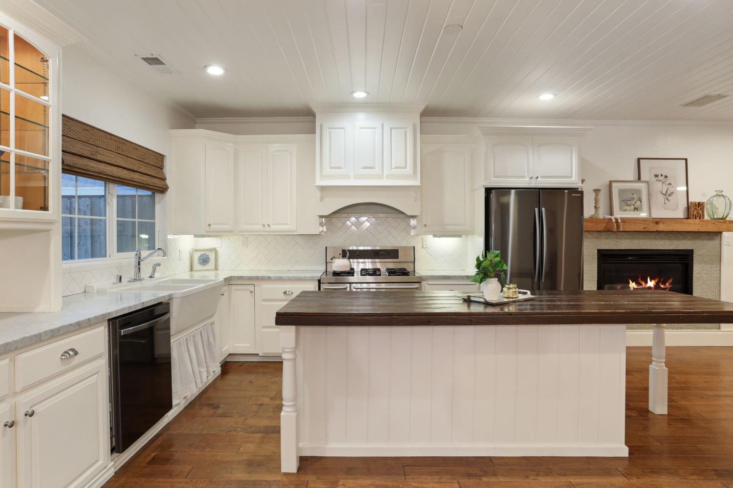 240 3rd Street Galt, CA 95632 - Photo 11 of 56