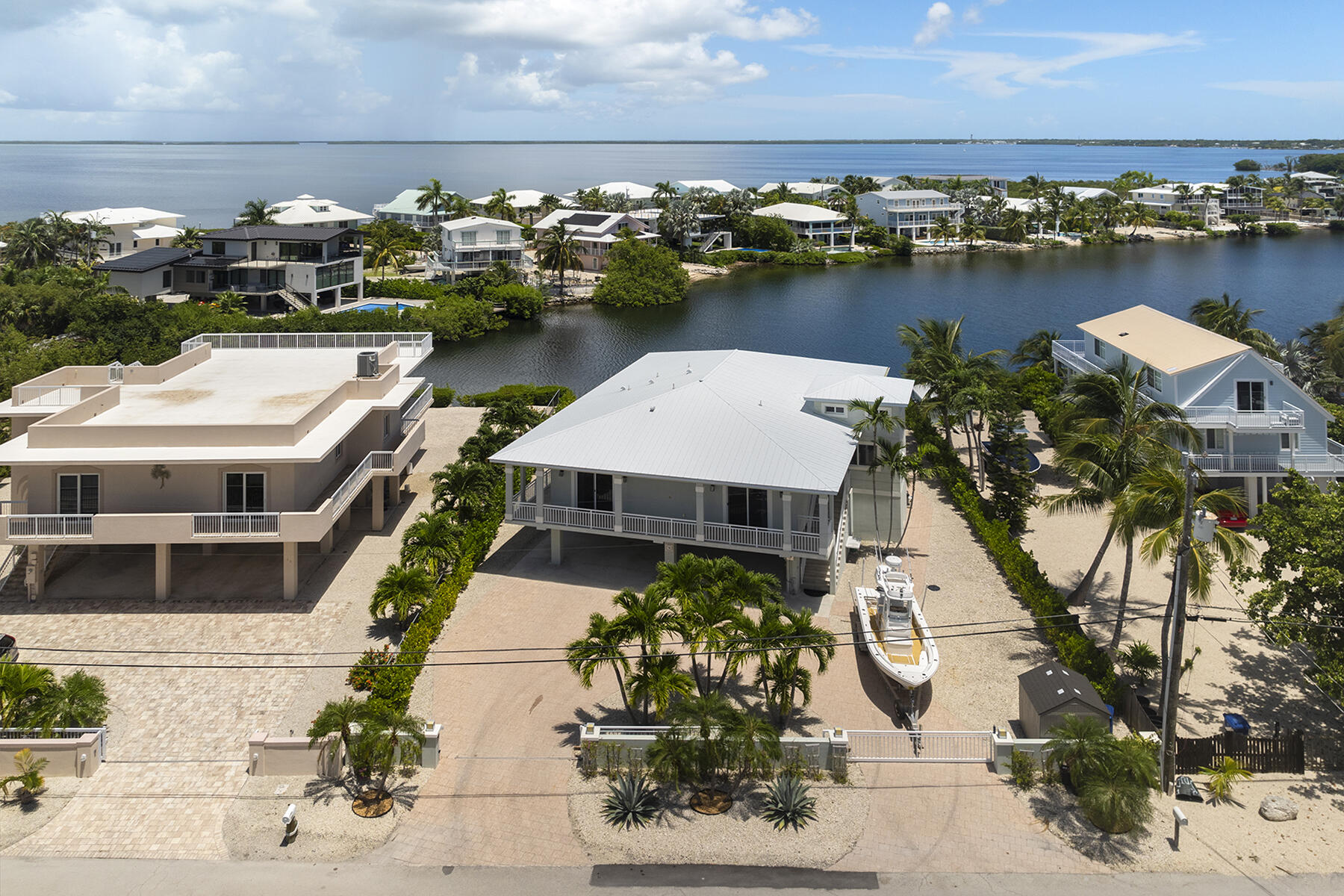 78 North Bounty Lane Key Largo, FL 33037 - Photo 4 of 68 Wide open views of North lake