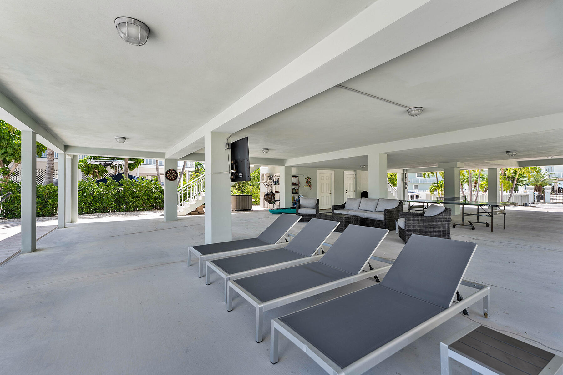 78 North Bounty Lane Key Largo, FL 33037 - Photo 41 of 68 Private and great for family gatherings