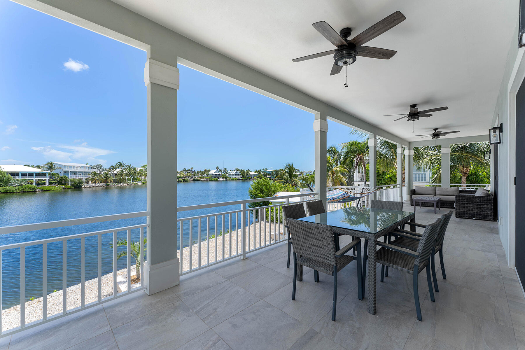 78 North Bounty Lane Key Largo, FL 33037 - Photo 8 of 68 High ceilings and wide open lake views