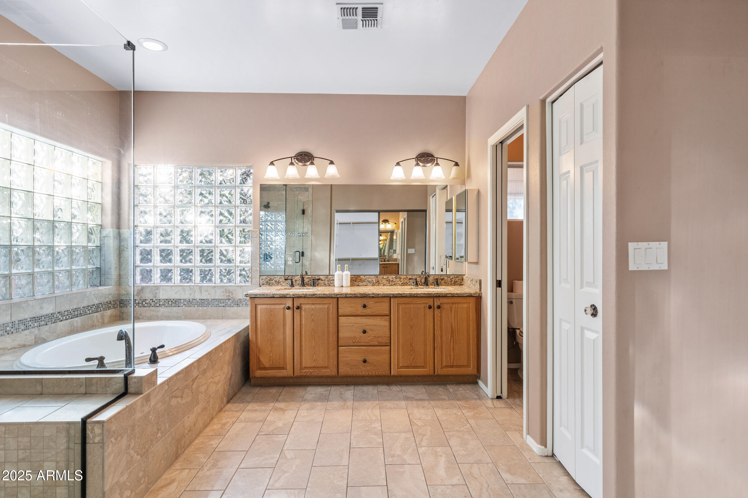 5345 East McLellan Road, Unit 5 Mesa, AZ 85205 - Photo 26 of 65 Master Bath