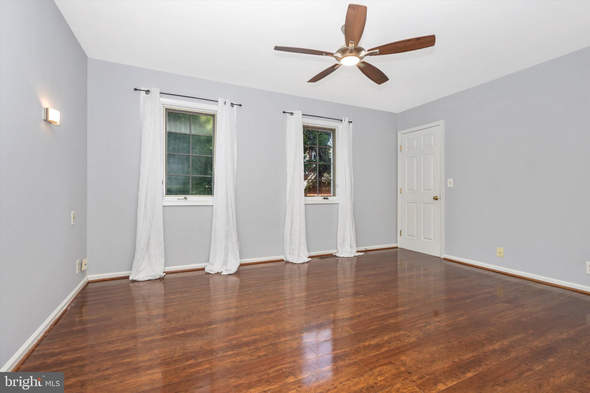 1304 Windham Lane Silver Spring, MD 20902 - Photo 22 of 53 Owners suite - no staging