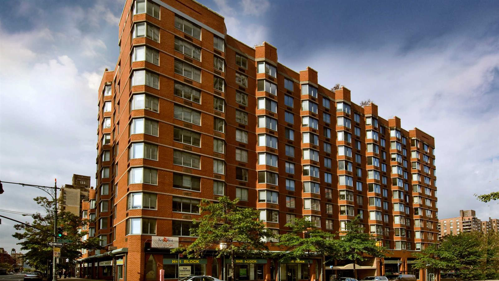 750 Columbus Avenue, Unit 8P Manhattan, NY 10025 - Photo 9 of 10 a view of a building