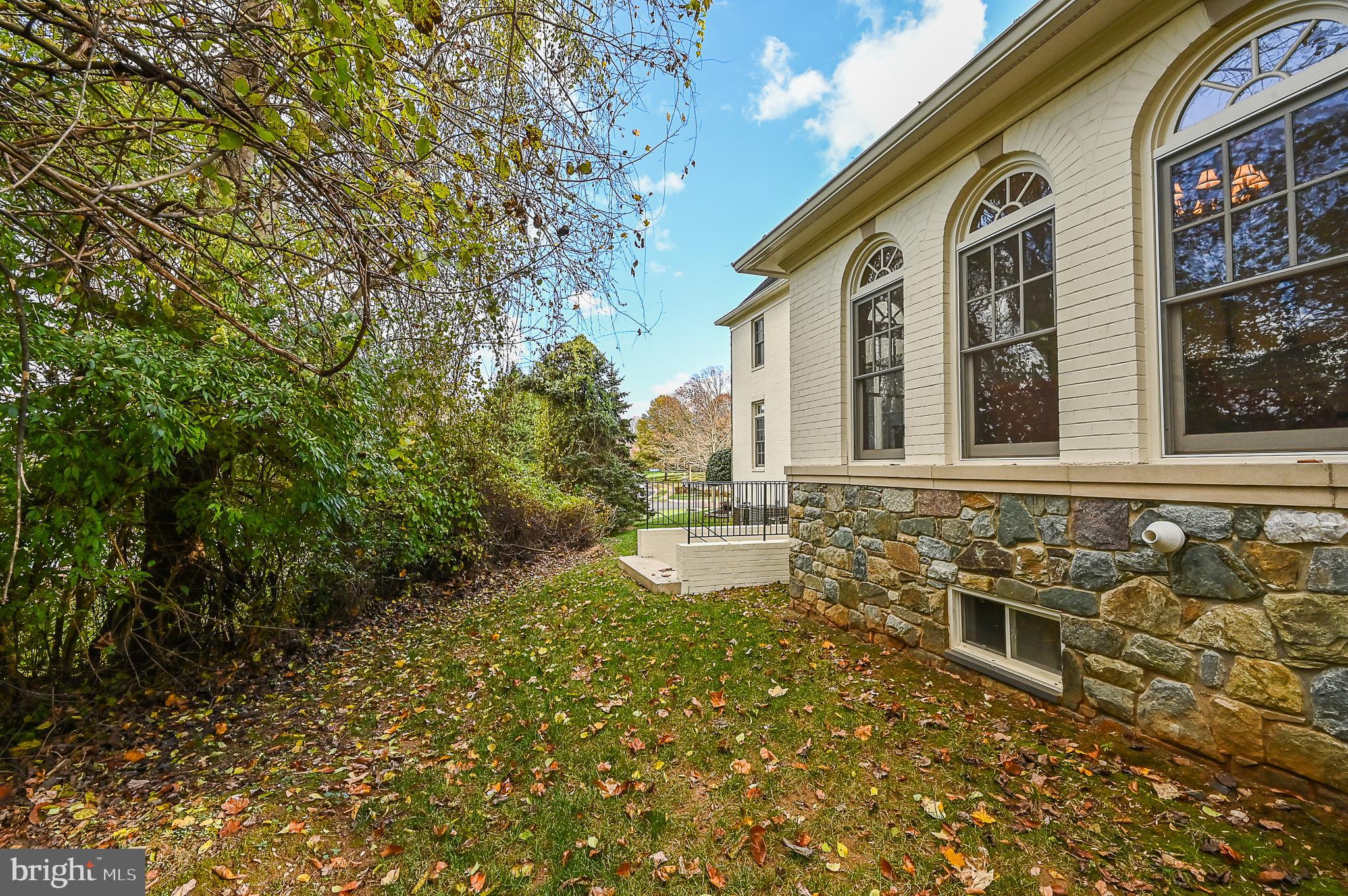 2956 Bonds Ridge Court Oakton, VA 22124 - Photo 21 of 132