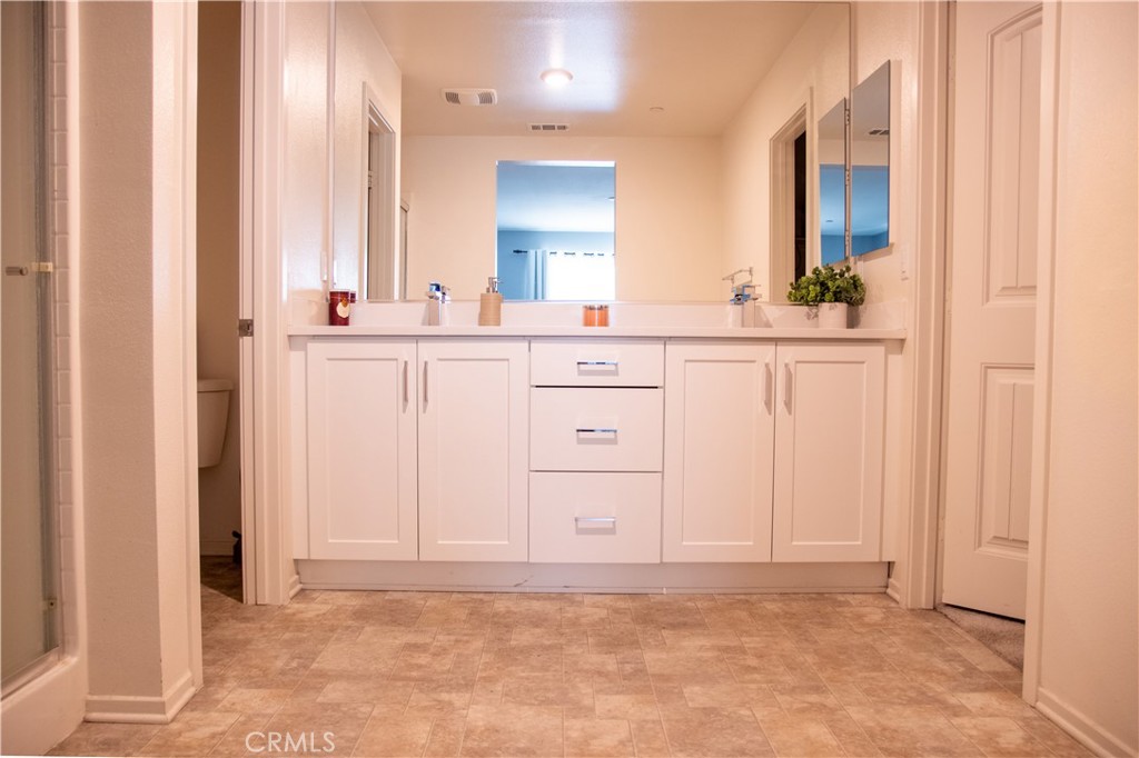 1766 Park Place Riverside, CA 92501 - Photo 27 of 37