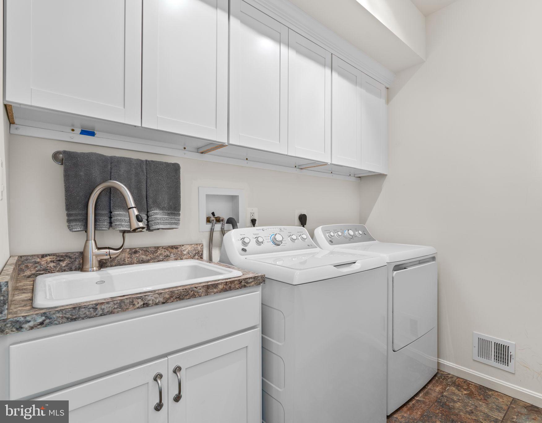 465 Edgewater Road Pasadena, MD 21122 - Photo 25 of 65