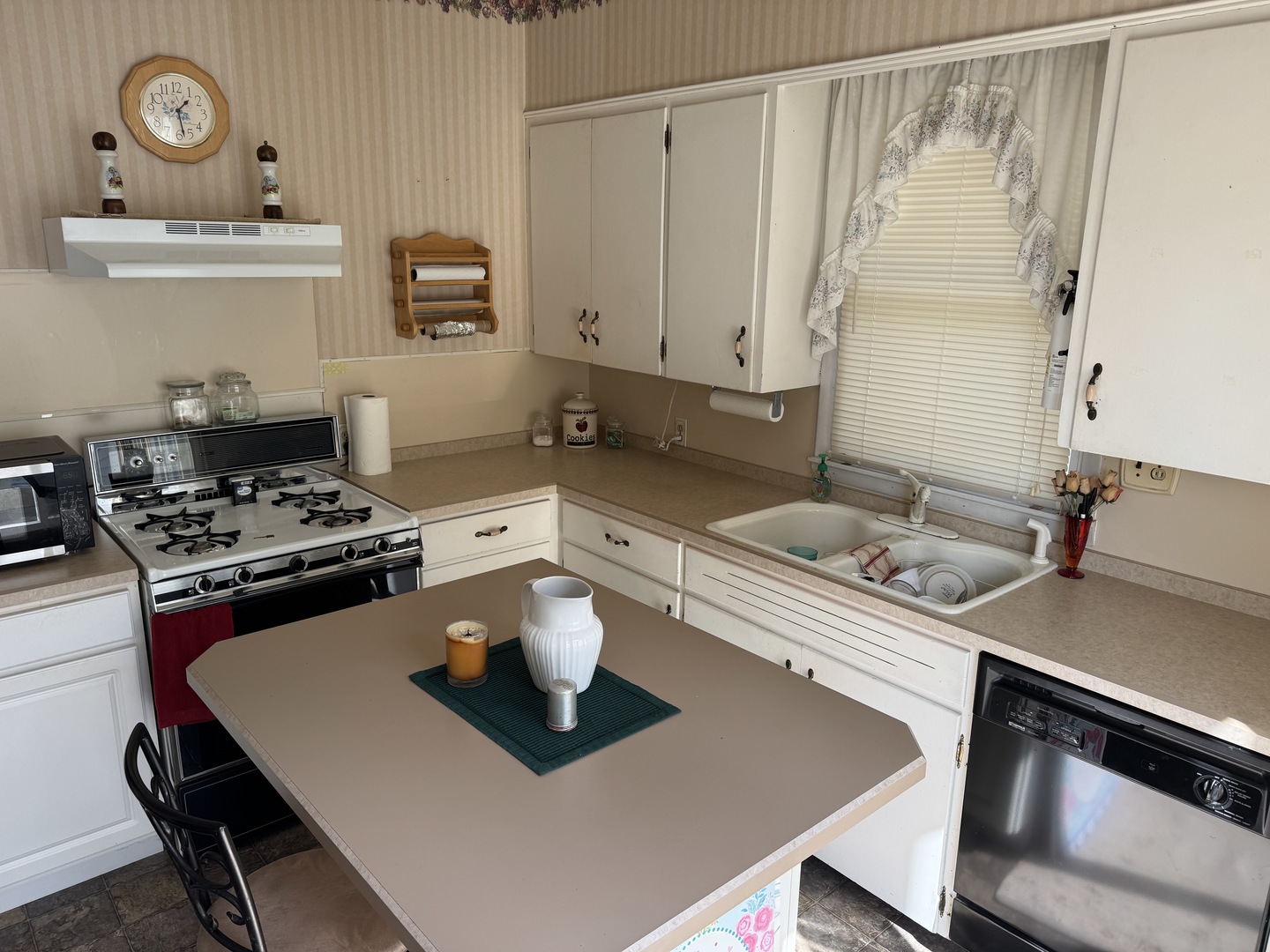 806 North Maple Street Benton, IL 62812 - Photo 11 of 20