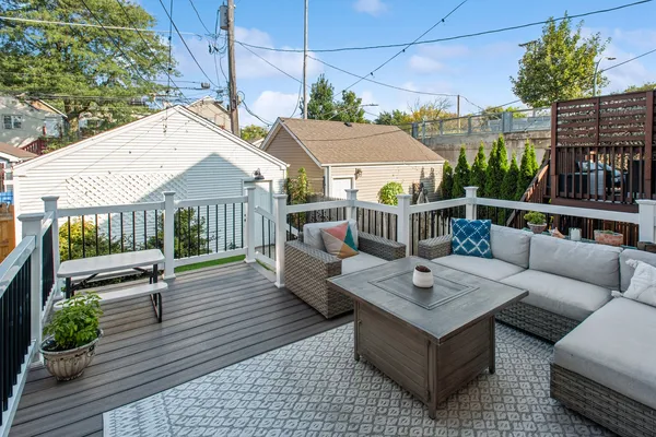 $1,050,000 | 1803 North Fairfield Avenue, Chicago, IL 60647