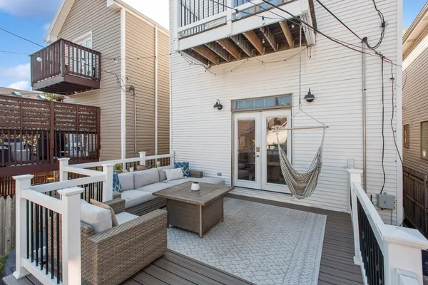 $1,050,000 | 1803 North Fairfield Avenue, Chicago, IL 60647