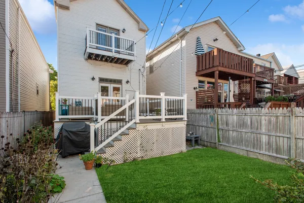 $1,050,000 | 1803 North Fairfield Avenue, Chicago, IL 60647