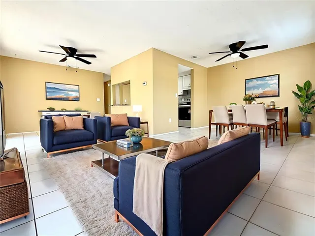 $1,500 | 124 Loblolly Court, Unit H, Oldsmar, FL 34677