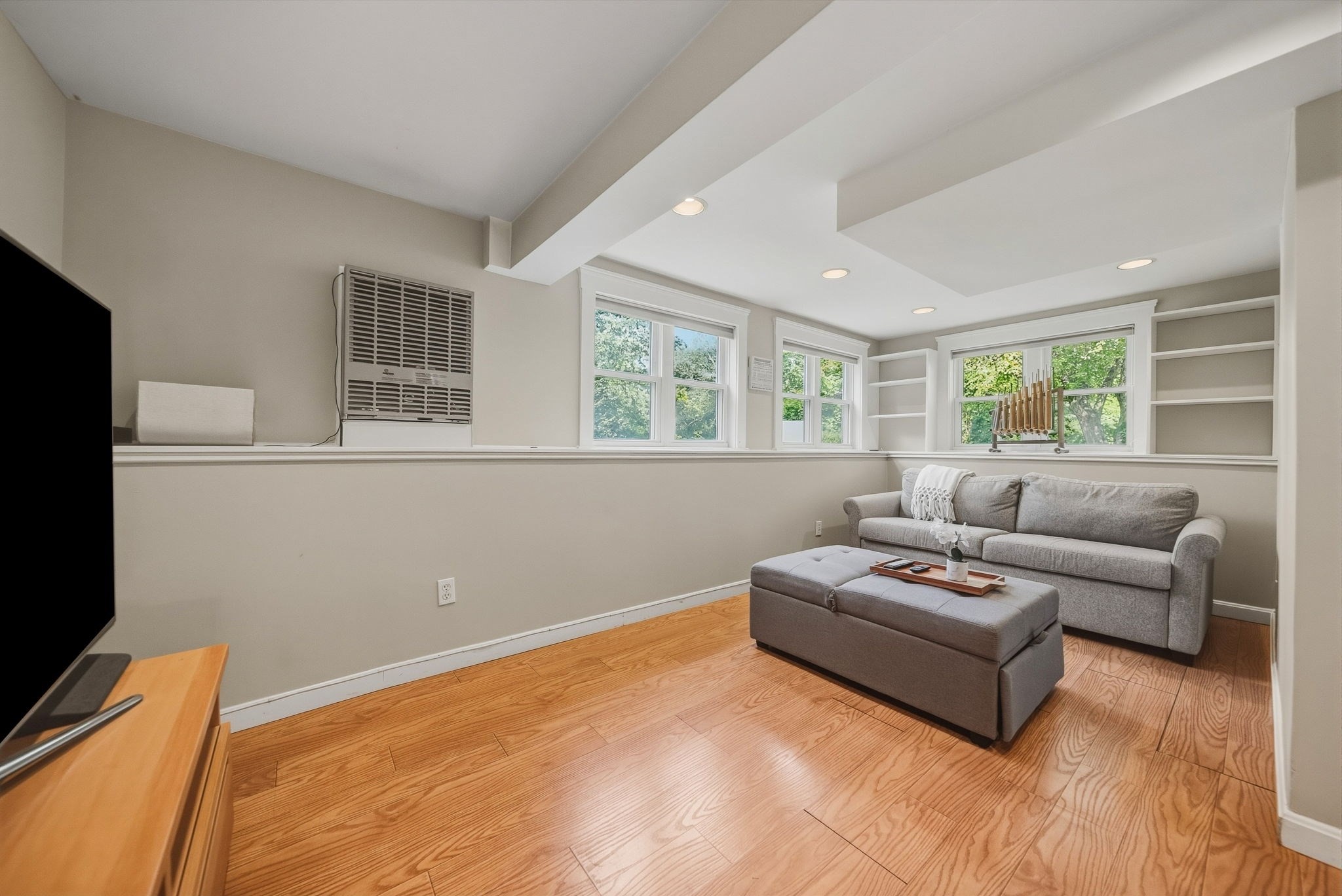 12 Dean Road Wayland, MA 01778 - Photo 9 of 20 Gallery Image 9