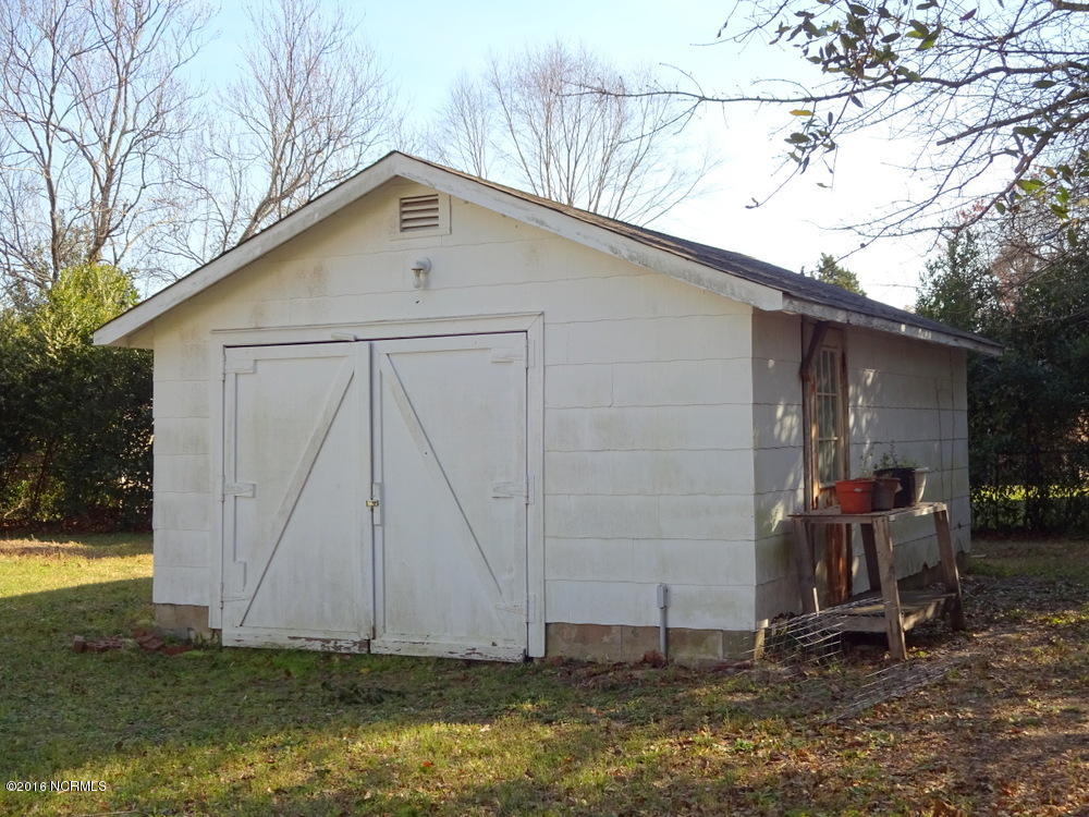3601 Middle Sound Loop Road Wilmington, NC 28411 - Photo 3 of 11 DSC00020