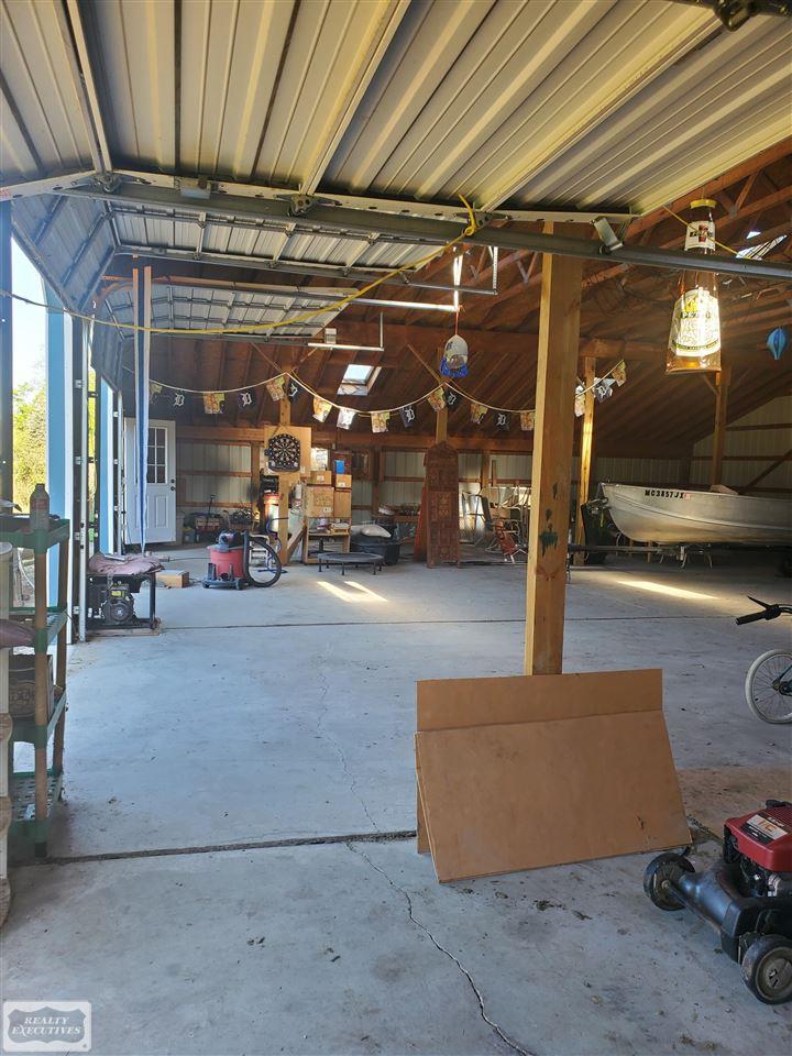 15921 34 Mile Road Armada, MI 48005 - Photo 37 of 49 50038885-36.JPG