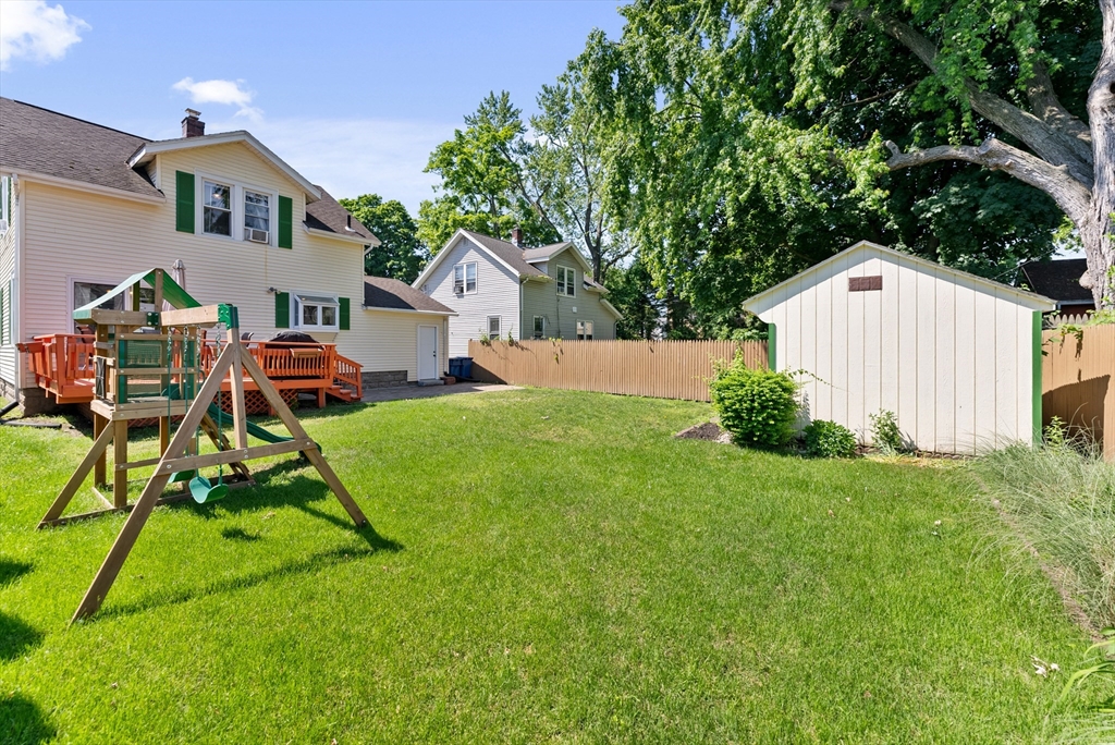 62 Warren Street West Springfield, MA 01089 - Photo 38 of 42 Gallery Image 38