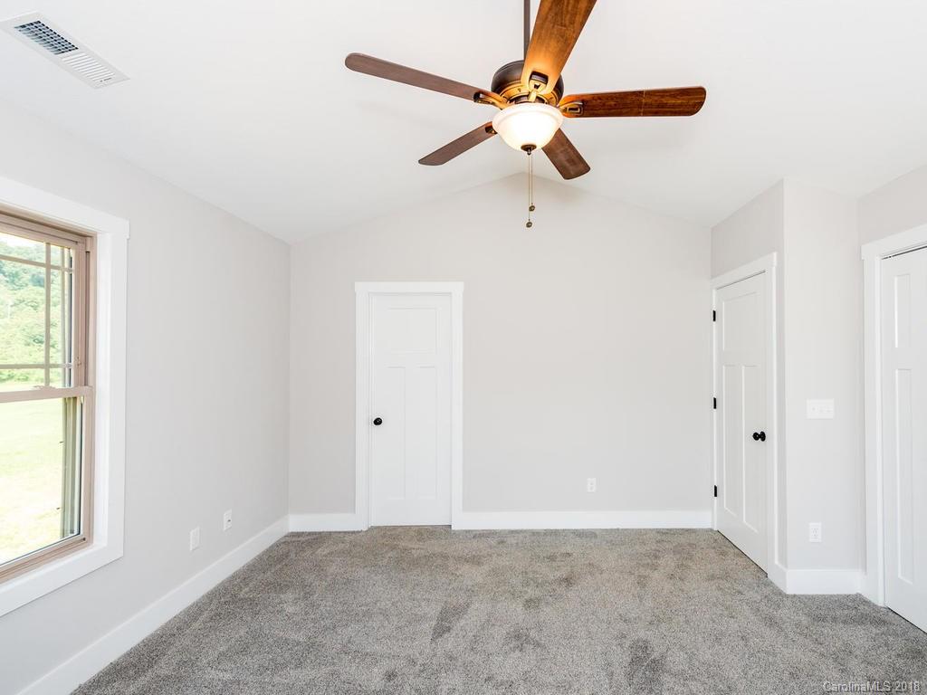 612 Green Valley Road Leicester, NC 28748 - Photo 17 of 33 Gallery Image 17