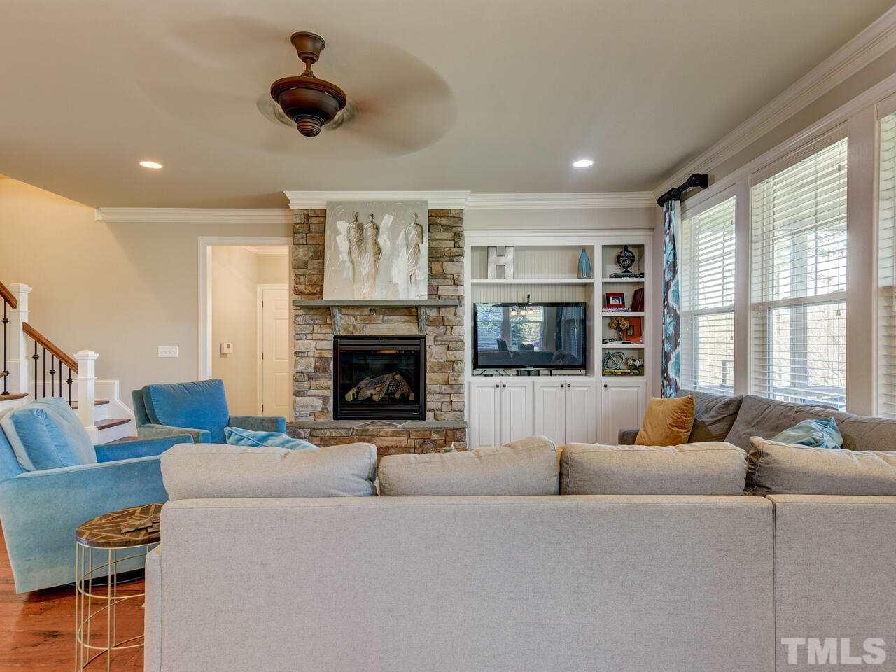 3602 Silver Forrest Lane Raleigh, NC 27614 - Photo 5 of 30 Gallery Image 5