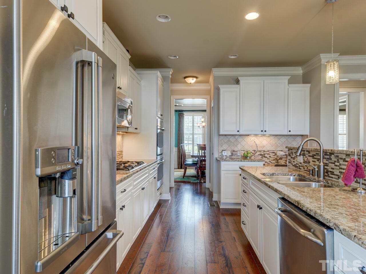 3602 Silver Forrest Lane Raleigh, NC 27614 - Photo 9 of 30 Gallery Image 9