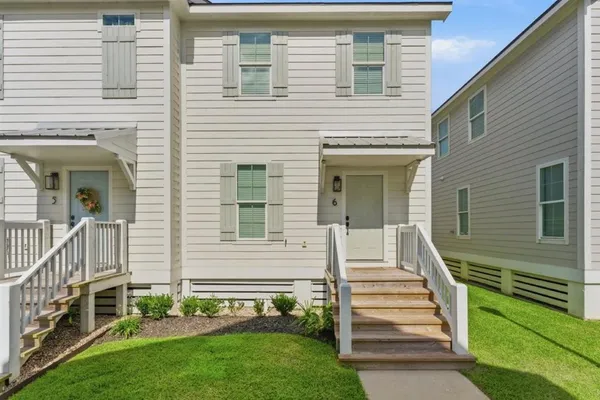 $215,000 | 850 West Sallier Street, Unit 6, Lake Charles, LA 70601