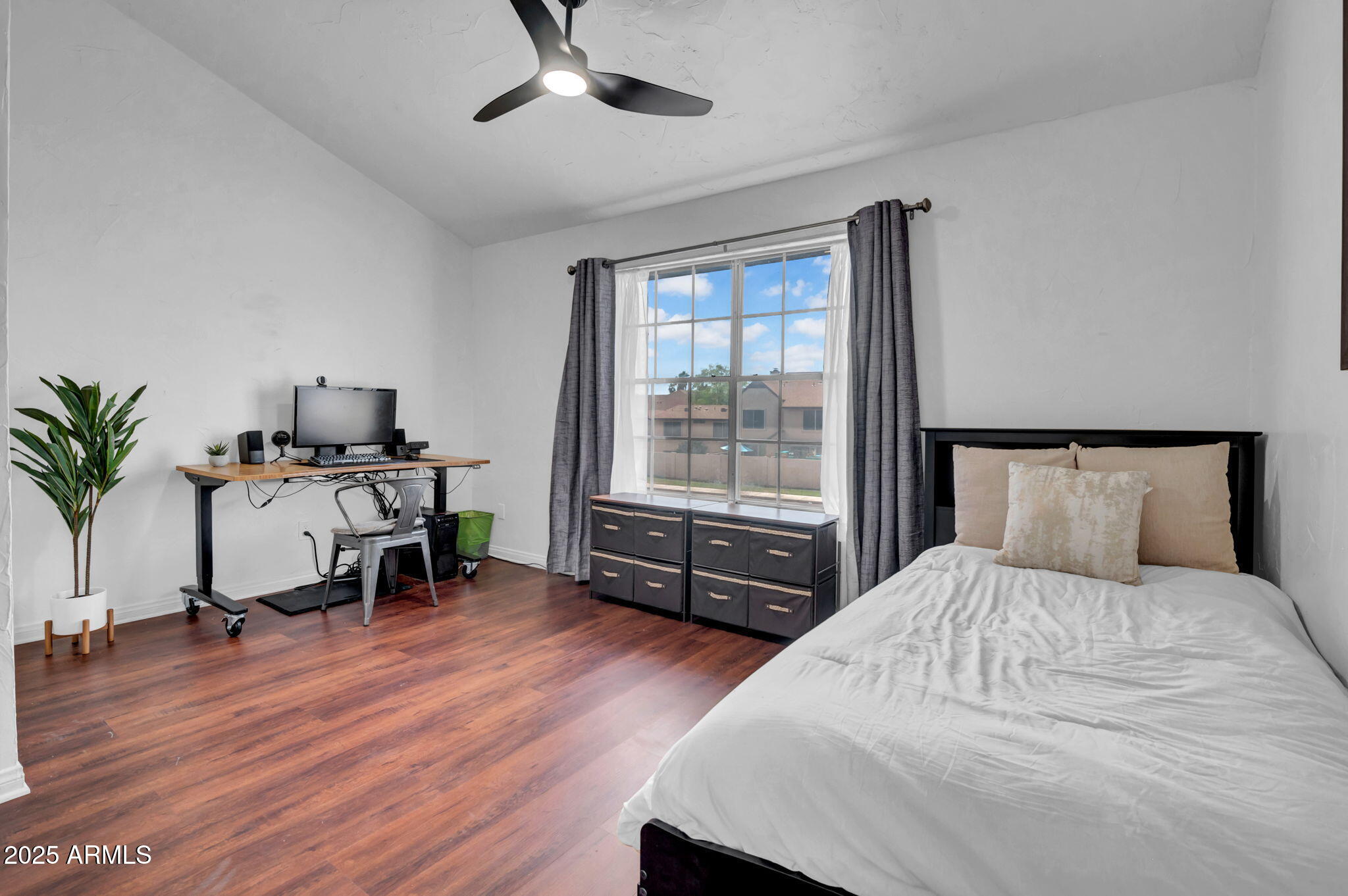 7977 West Wacker Road, Unit 134 Peoria, AZ 85381 - Photo 19 of 31 Primary Bedroom #2