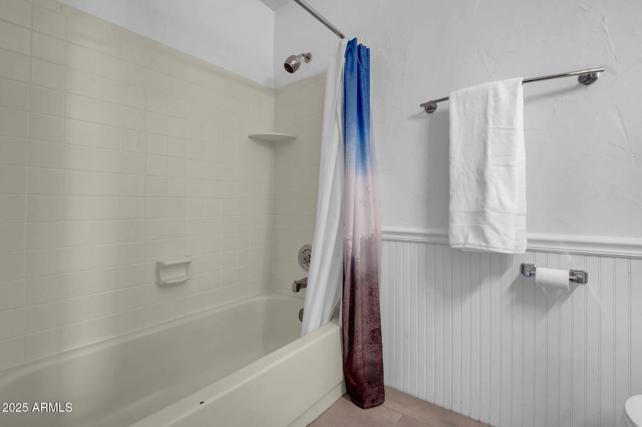 7977 West Wacker Road, Unit 134 Peoria, AZ 85381 - Photo 22 of 31 Primary Bedroom #2 En Suite