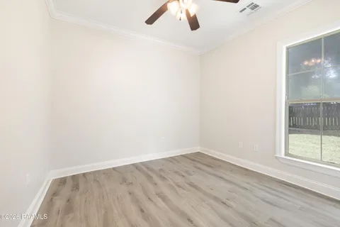 $285,000 | 305 Barataria Drive, Lafayette, LA 70508