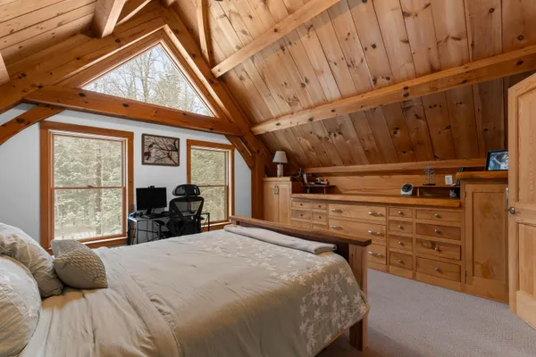 $499,942 | 42 Pine Knoll Road, Brownfield, ME 04010