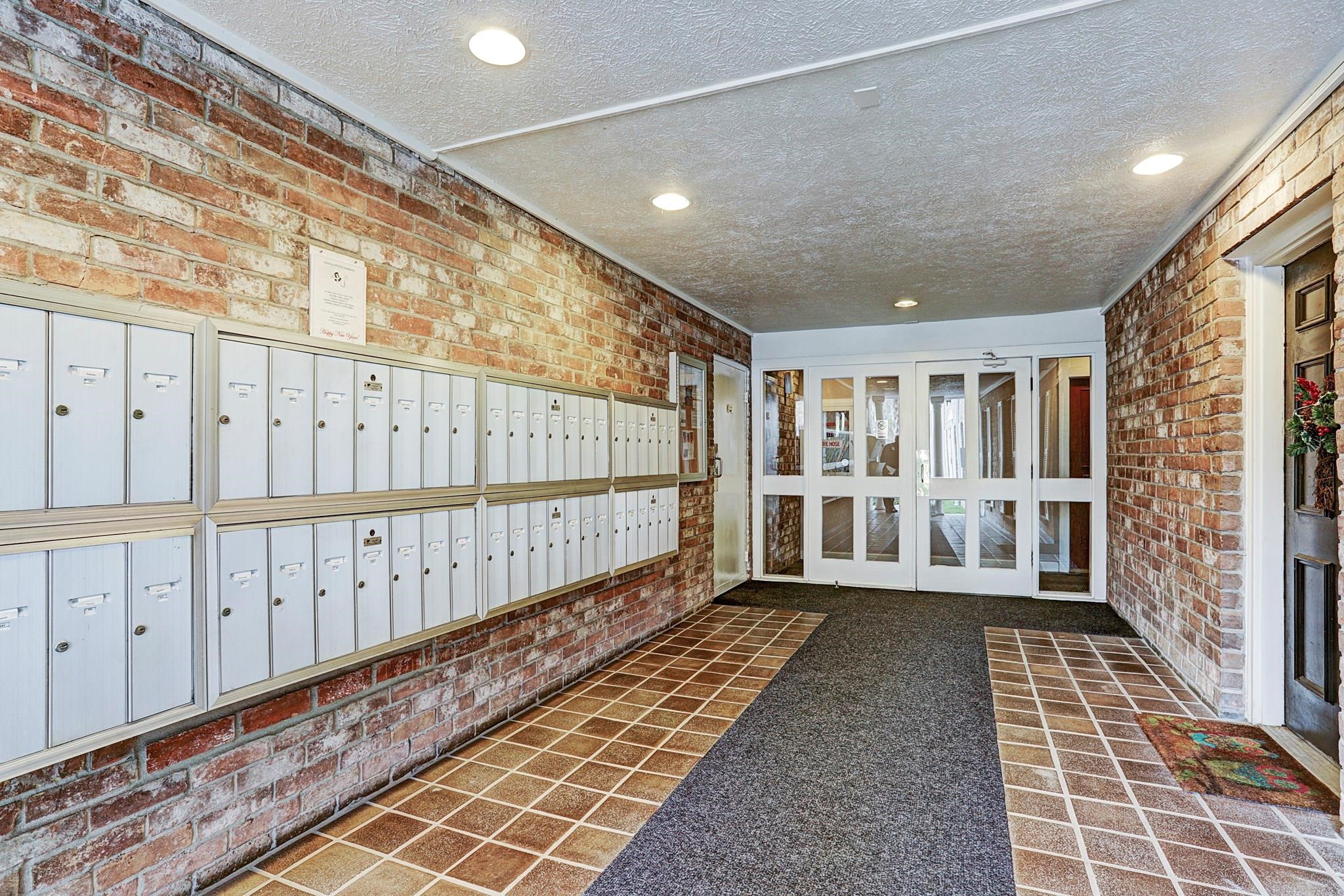 357 North Post Oak Lane, Unit 209 Houston, TX 77024 - Photo 15 of 20 a view of a room with wooden floor