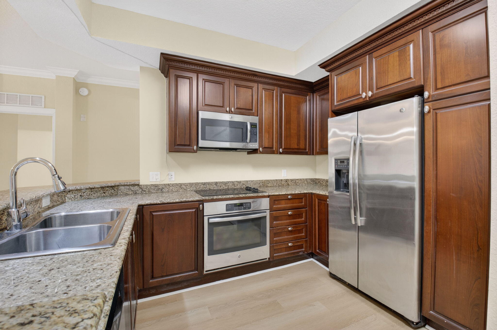 1690 Renaissance Commons Boulevard, Unit 1219 Boynton Beach, FL 33426 - Photo 13 of 52 14-web-or-mls-DSC_0243