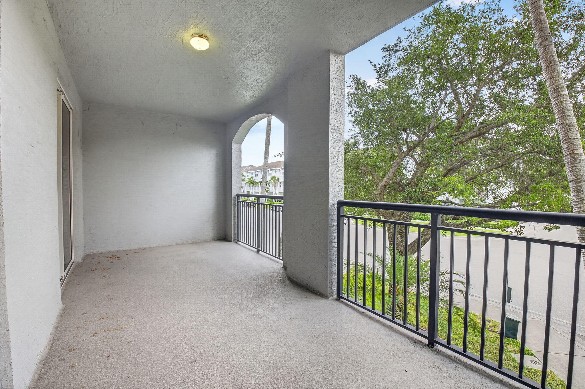 1690 Renaissance Commons Boulevard, Unit 1219 Boynton Beach, FL 33426 - Photo 29 of 52 30-web-or-mls-DSC_0330
