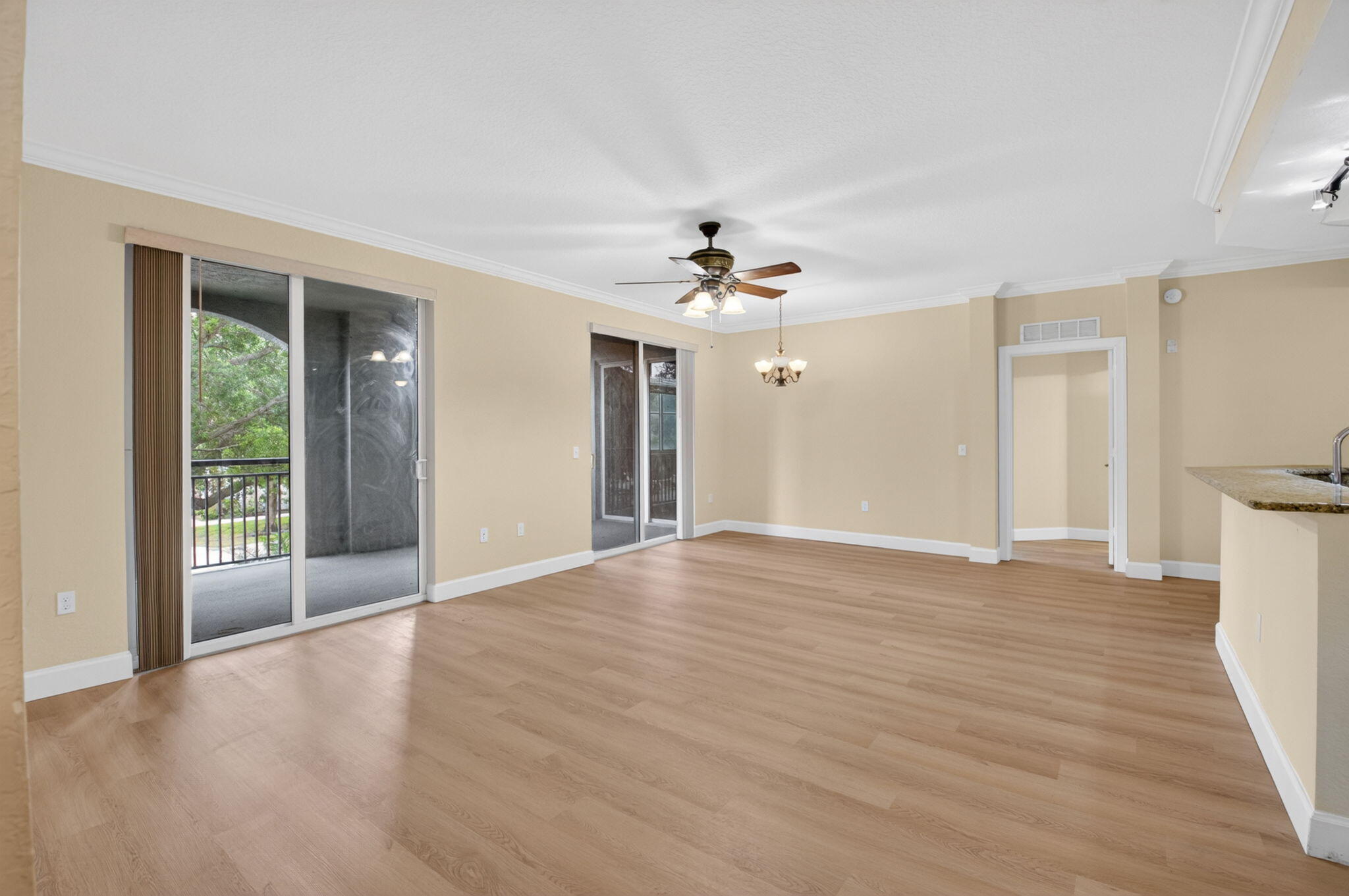 1690 Renaissance Commons Boulevard, Unit 1219 Boynton Beach, FL 33426 - Photo 4 of 52 5-web-or-mls-DSC_0198