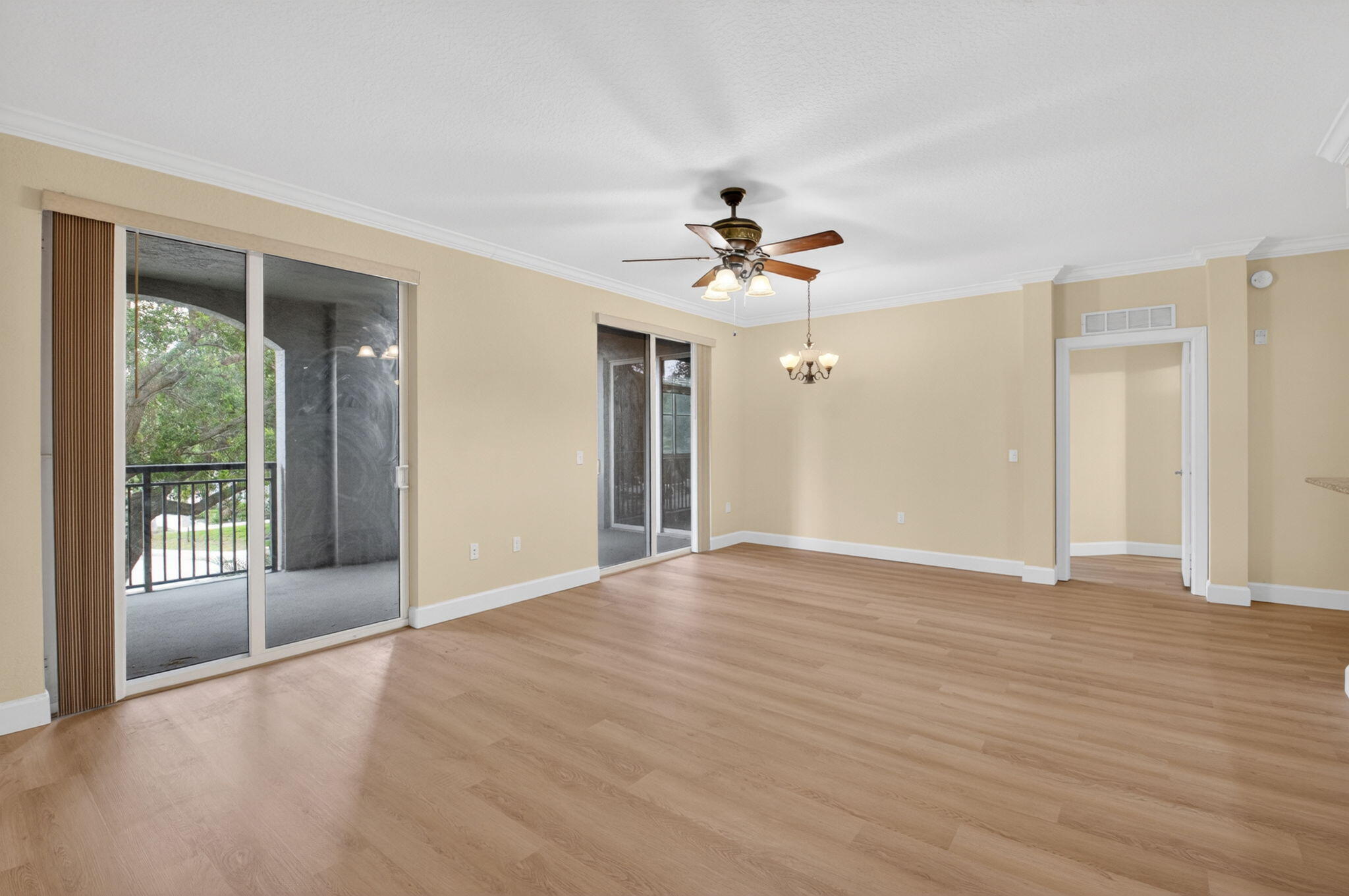 1690 Renaissance Commons Boulevard, Unit 1219 Boynton Beach, FL 33426 - Photo 5 of 52 6-web-or-mls-DSC_0205