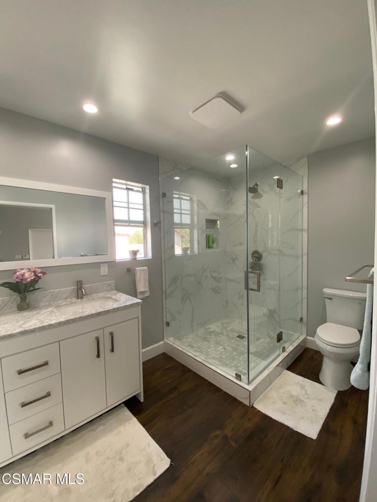 4511 Barnard Street Simi Valley, CA 93063 - Photo 18 of 25