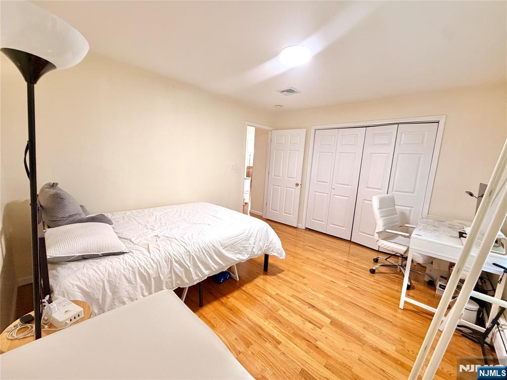 372 Chestnut Street Ridgefield, NJ 07657 - Photo 25 of 26