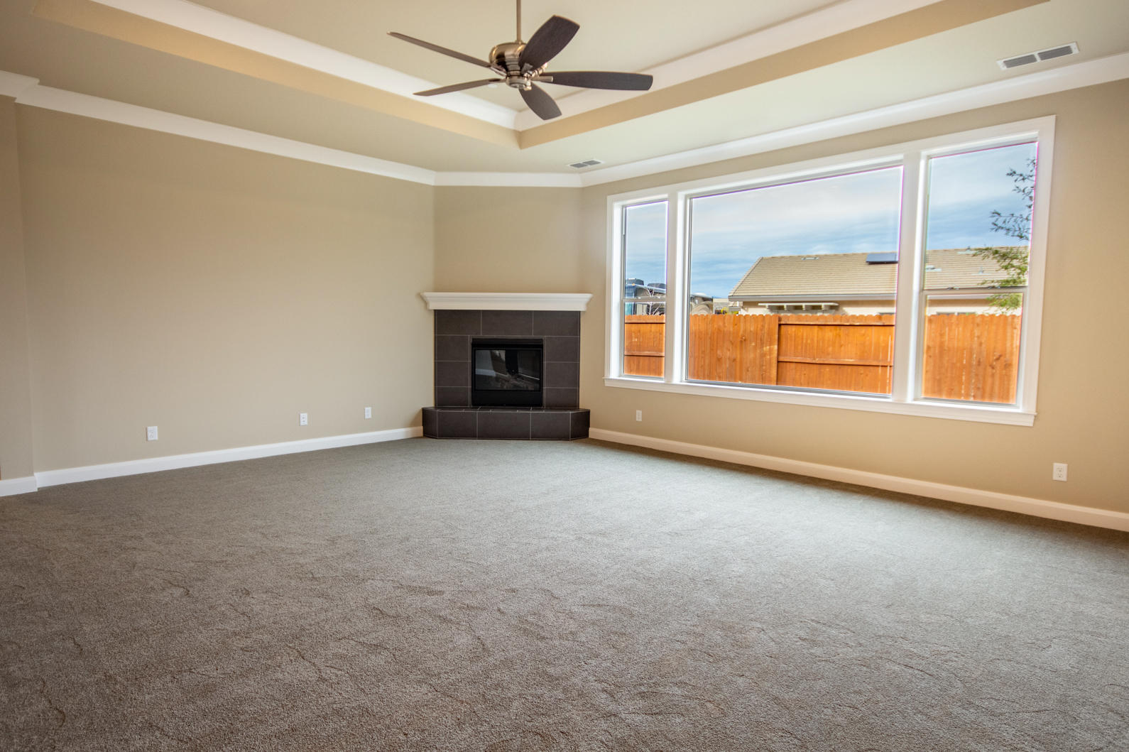 4708 Lower Springs Road Redding, CA 96001 - Photo 8 of 14 8
