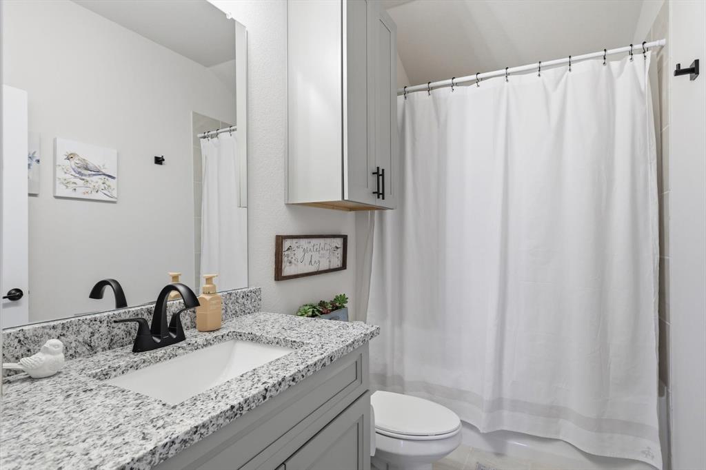 1018 Abigail Way Midlothian, TX 76065 - Photo 20 of 26