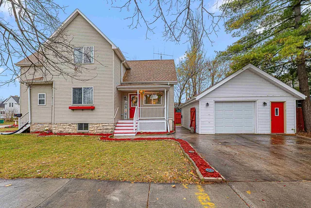 $214,900 | 194 North Park Avenue, Fond du Lac, WI 54935