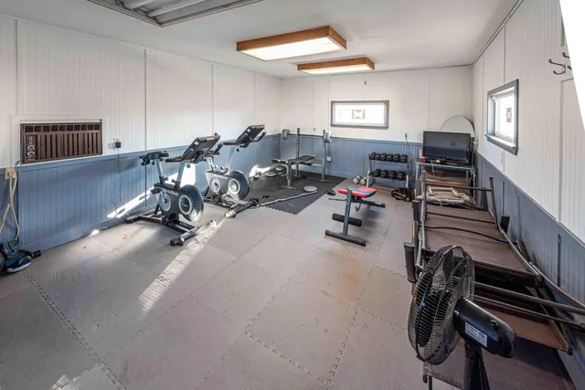 $405,000 | 6721 59th Avenue, Kenosha, WI 53142