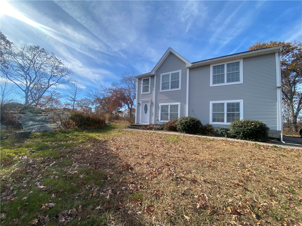 4 Fieldstone Way Westerly, RI 02891 - Photo 2 of 27