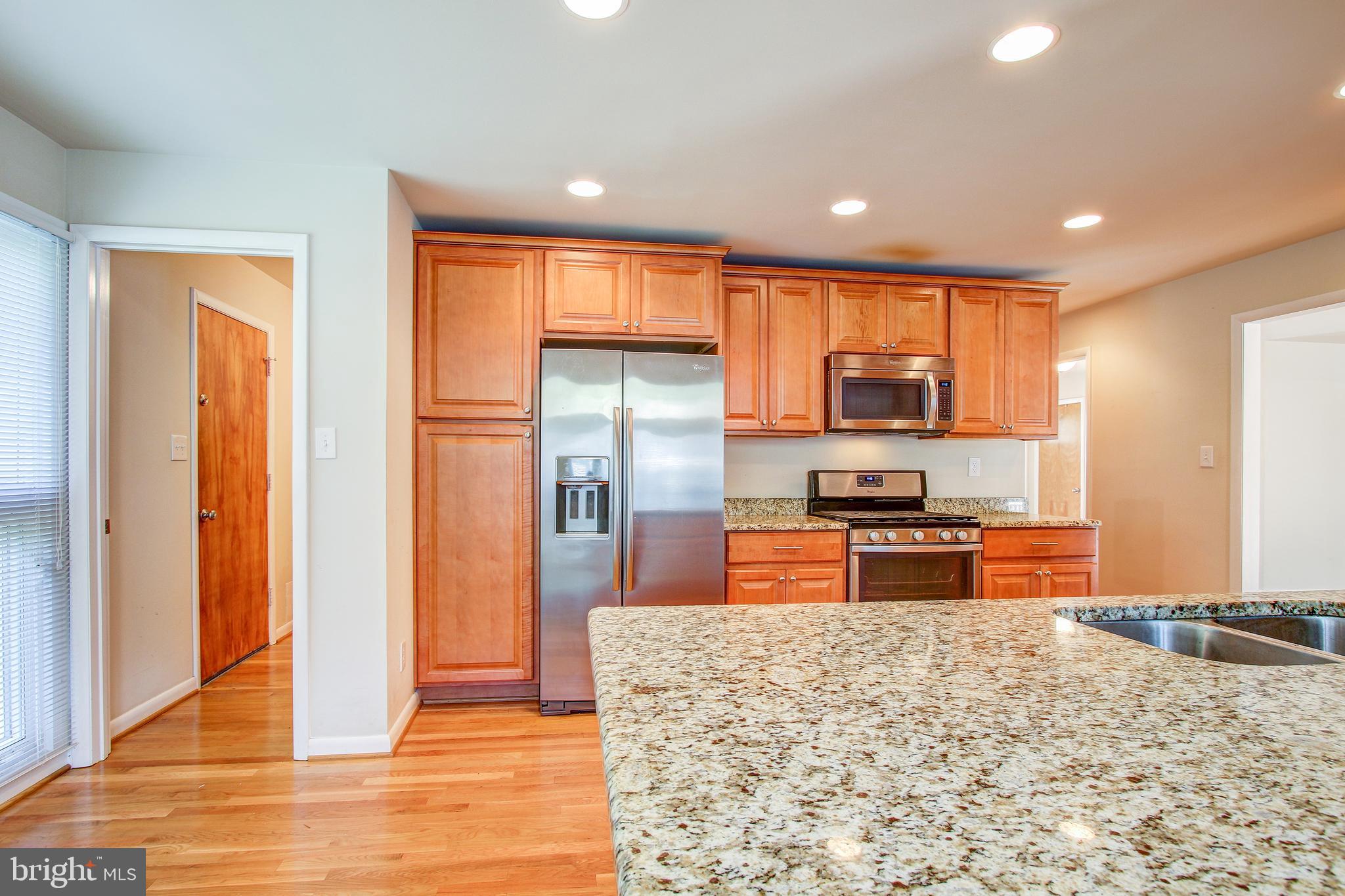 1700 Beaver Circle Reston, VA 20190 - Photo 18 of 36