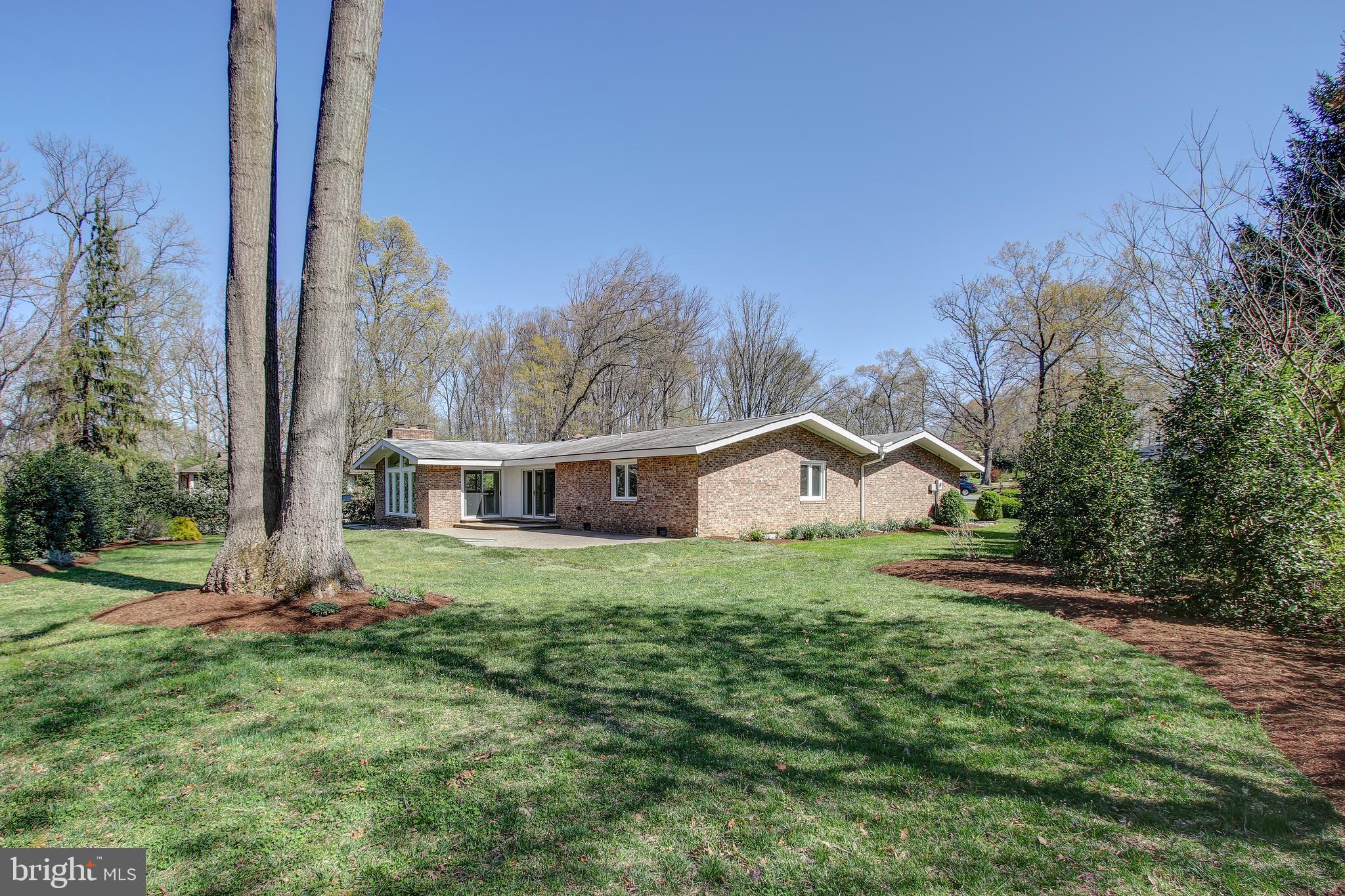 1700 Beaver Circle Reston, VA 20190 - Photo 36 of 36