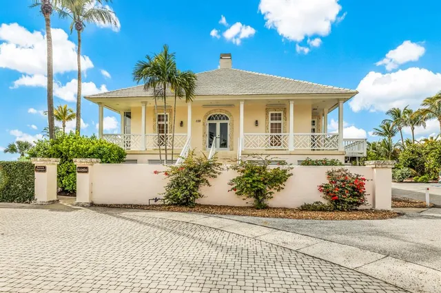 $4,495,000 | 521 Buttonwood Bay Drive, Boca Grande, FL 33921