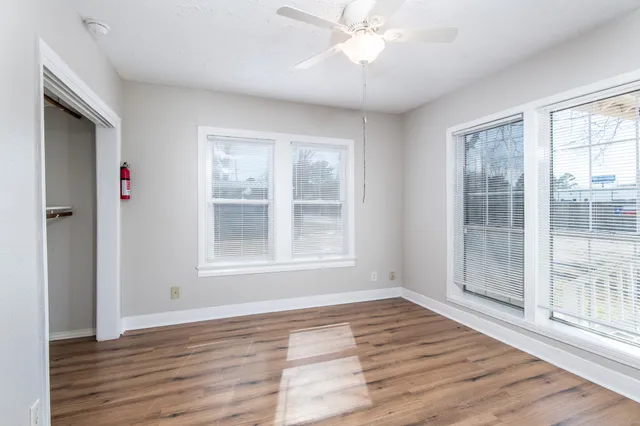 $1,750 | 1007 East Main Street, Tomball, TX 77375